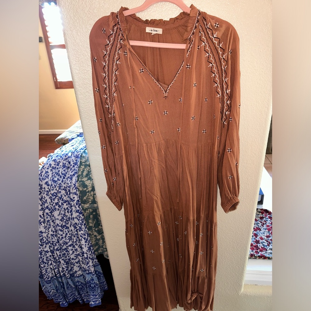 In Loom Long Sleeve Maxi Dress